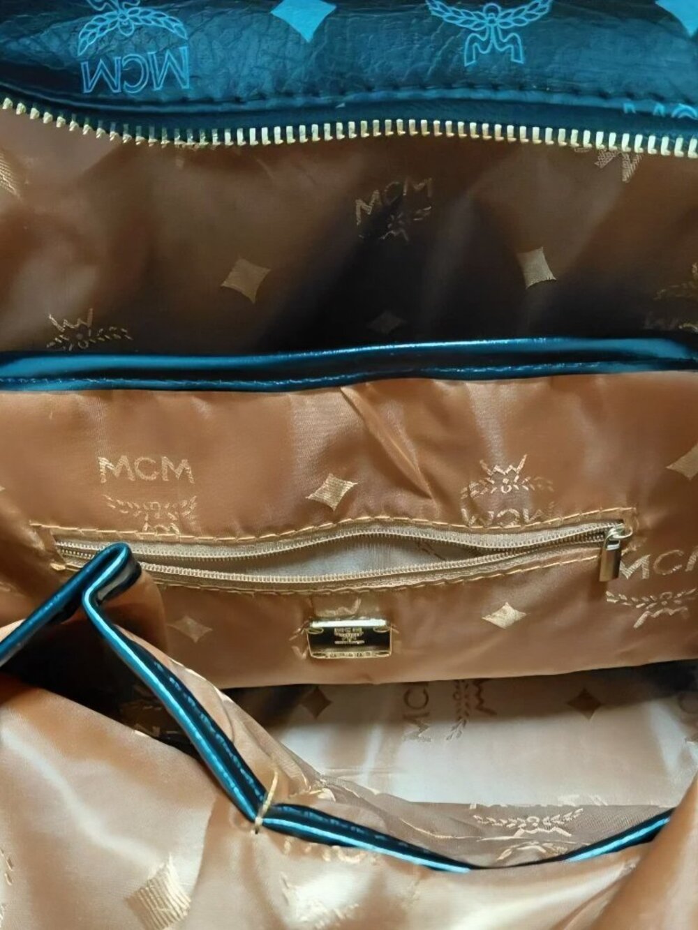 MCM Stark Front Studs Backpack - Picture 6 of 8